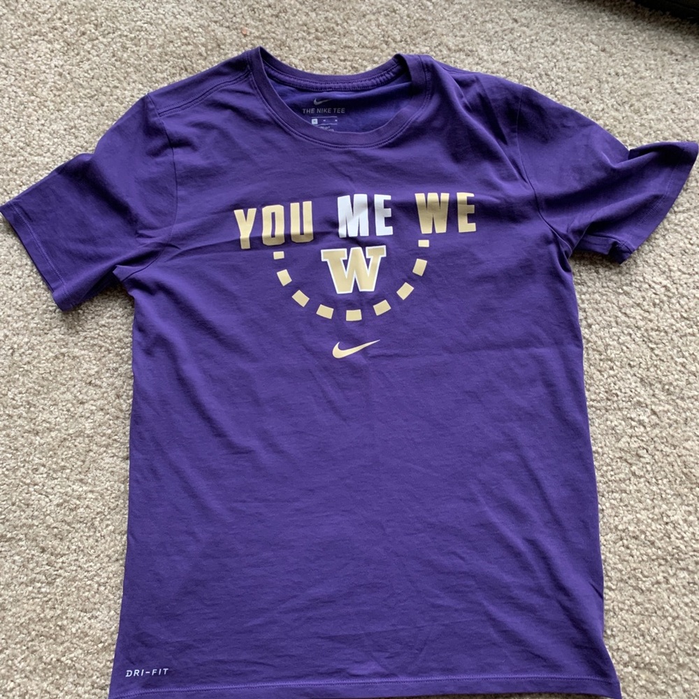The Nike Tee (M)